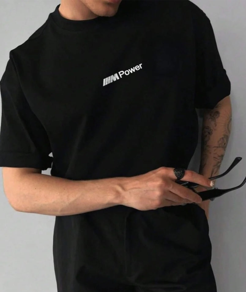 M8 Oversized Tee – Classic White Streetwear Staple