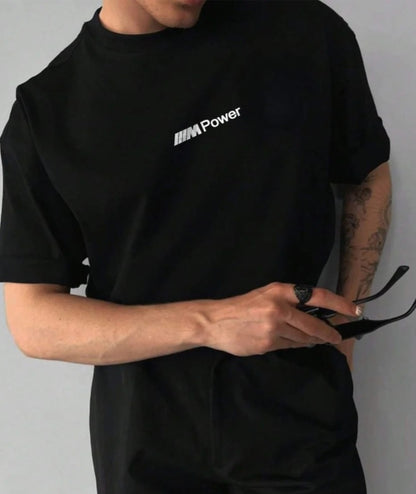 M8 Oversized Tee – Classic White Streetwear Staple